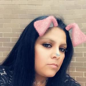 Meet your Posher, Maricela